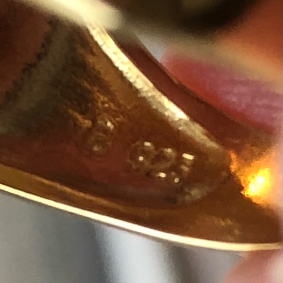 Sapphire & diamond ring size 8 marked sterling “925” with 22 k gold plate - Picture 7 of 10